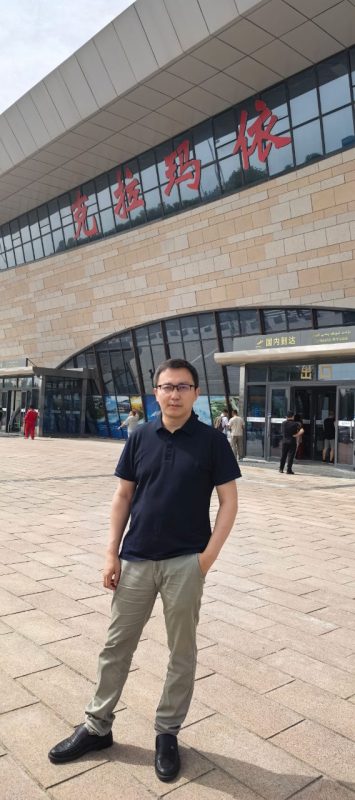 北京代理职务犯罪案件的律师刘伟涛